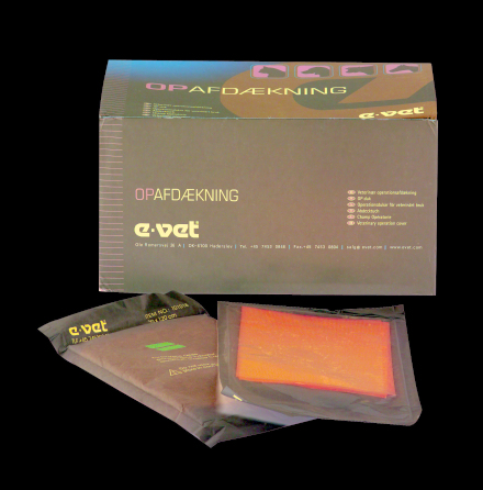 Operations duk i bl� plast steril 120x250cm