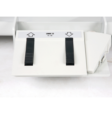 Pedalhylla till bord