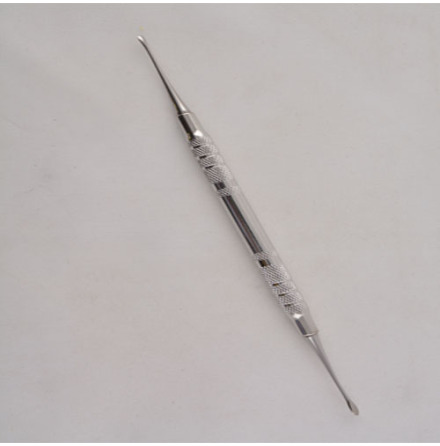 Periostskrapa katt, Rougine EX-9