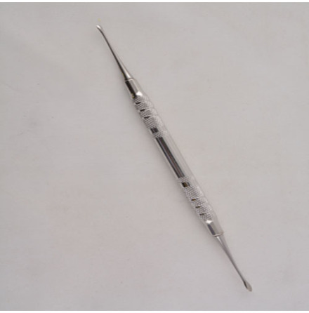 Periostskrapa katt, Rougine EX-9