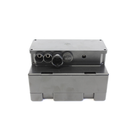 Elektronikenhet laddningsbar till bord